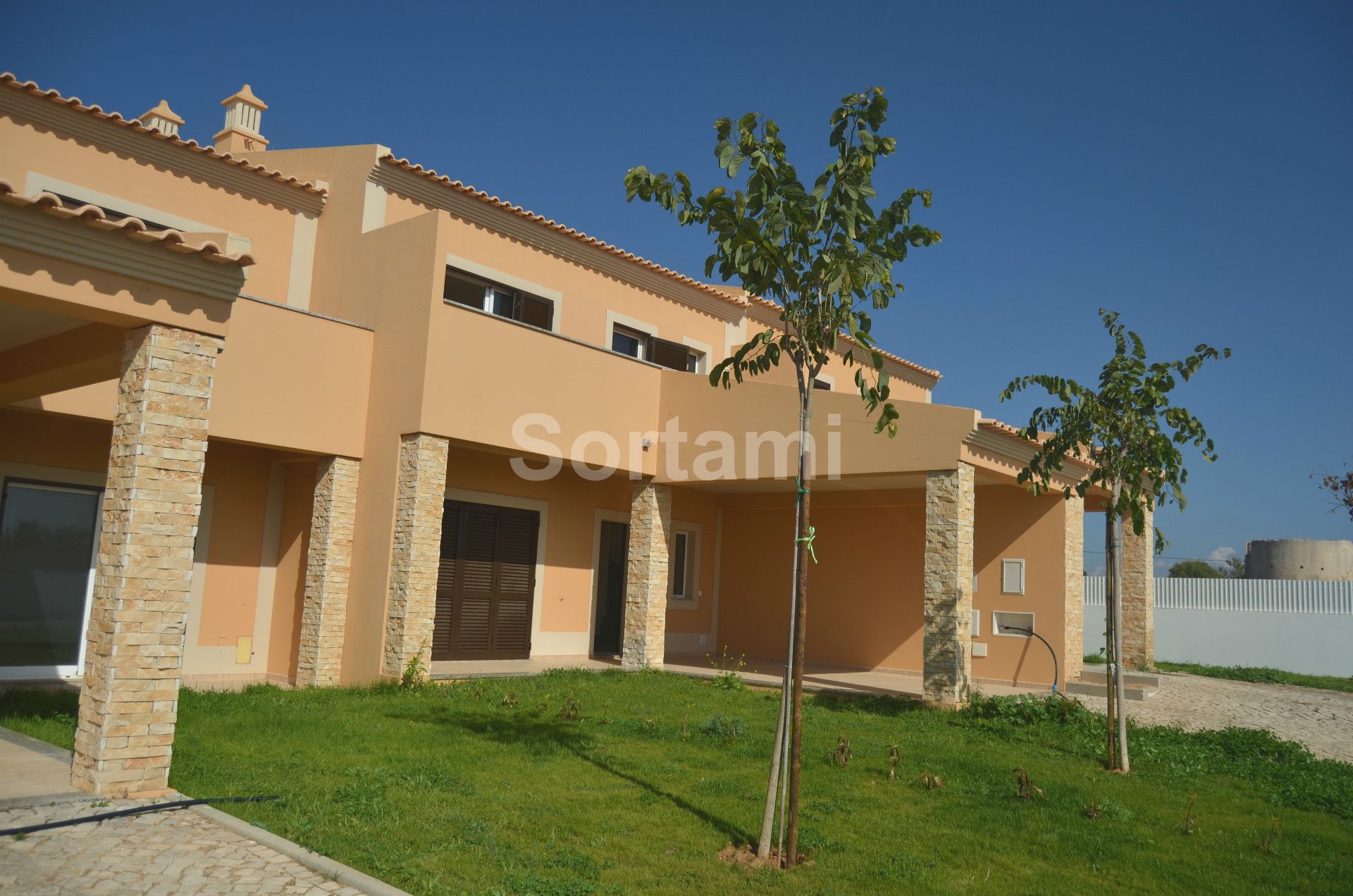 Town House T4 Algarve, Pêra